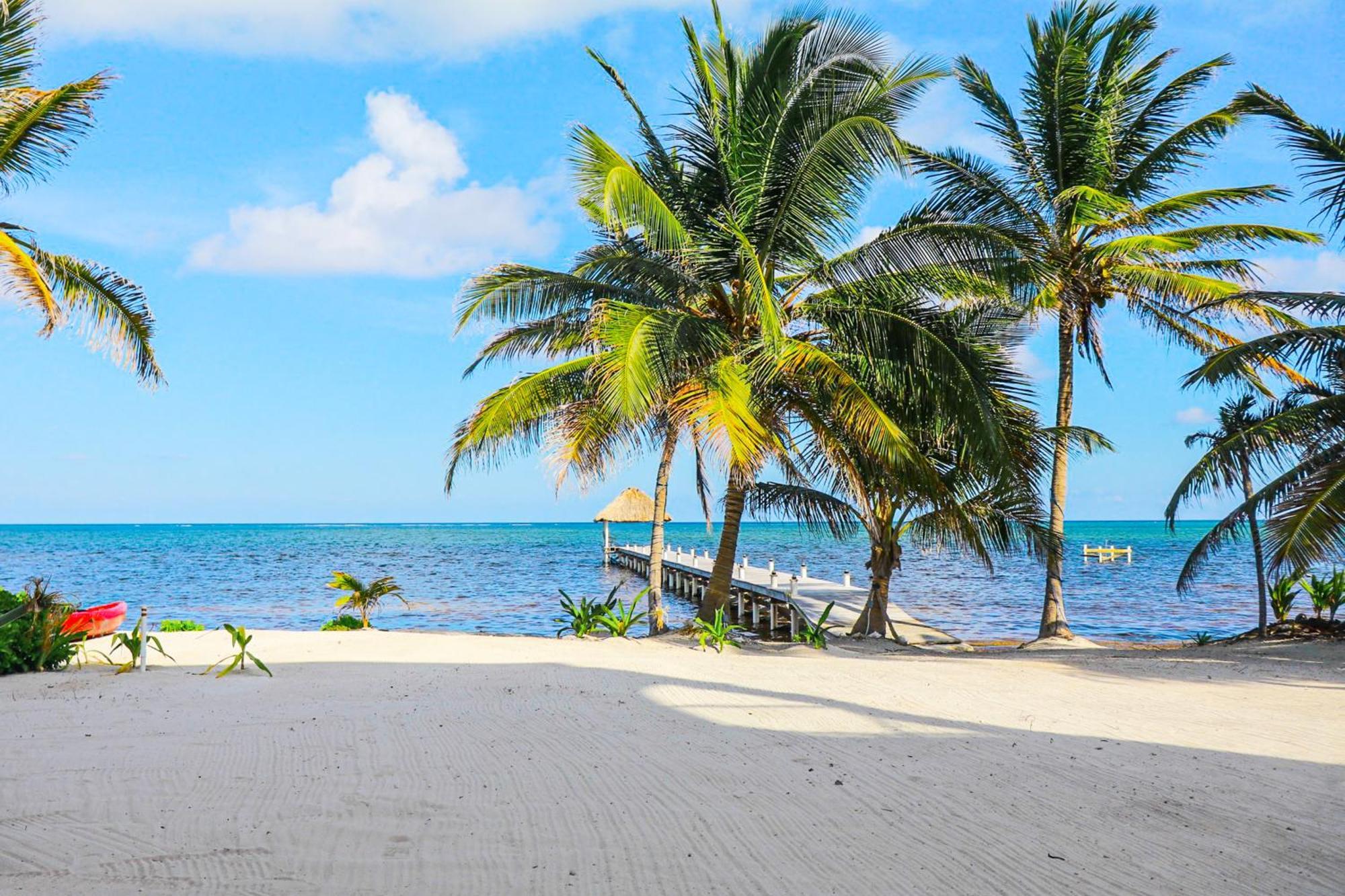 Blue Water Beach Villas San Pedro  Værelse billede